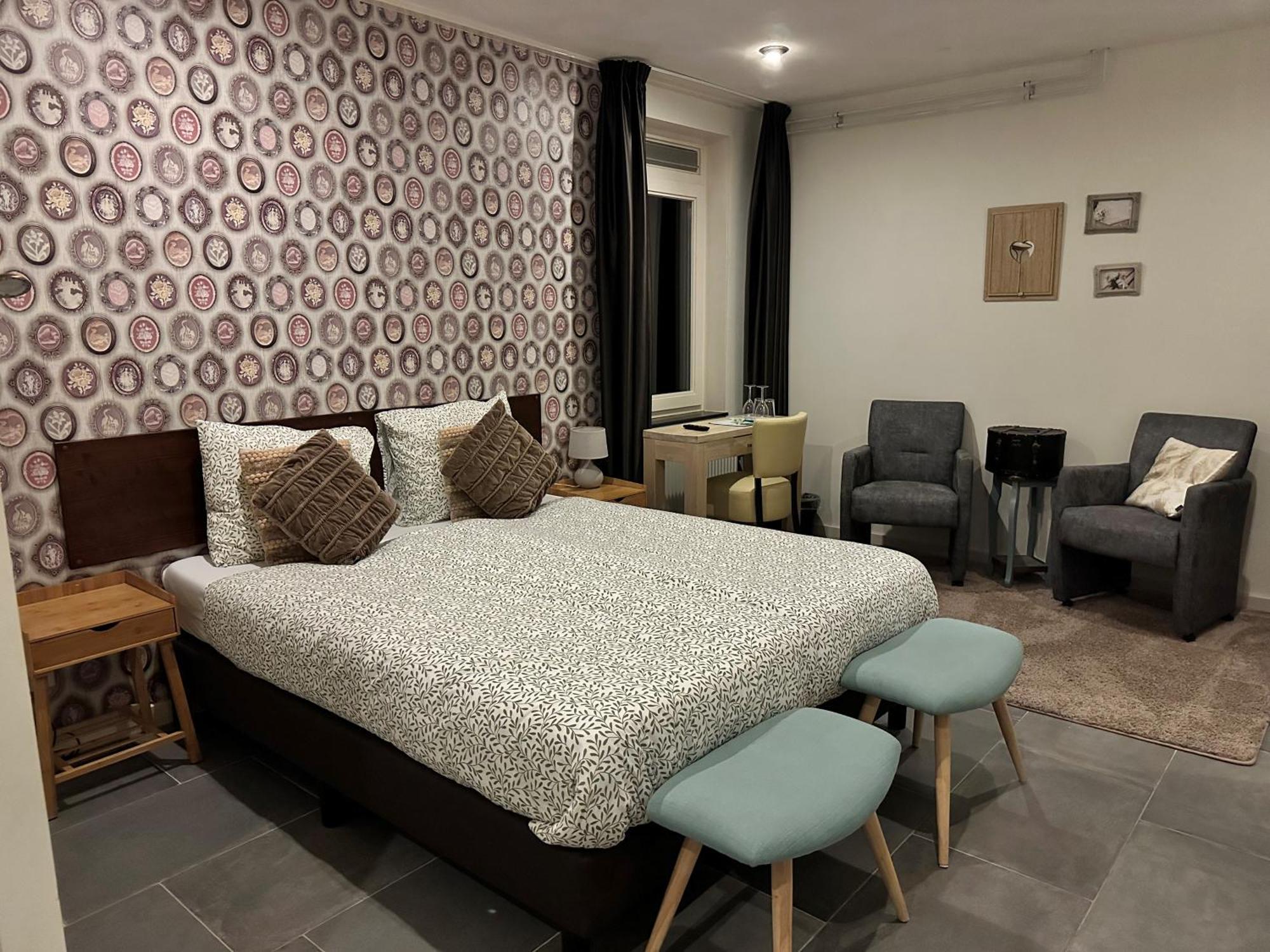 Gasterij Hotel Dennenoord ボクステル エクステリア 写真